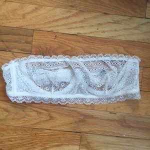 Victoria's Secret Cream Lacy Strapless Bralette